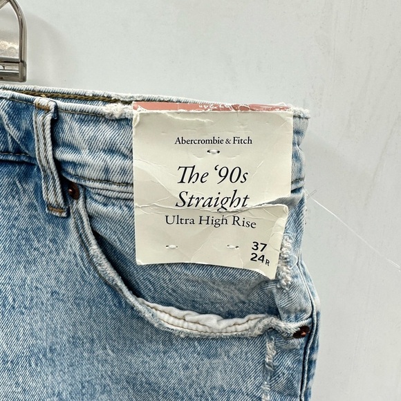 ABERCROMBIE & FITCH 90's straight ultra high rise blue woman distressed jean NWT - Picture 3 of 12